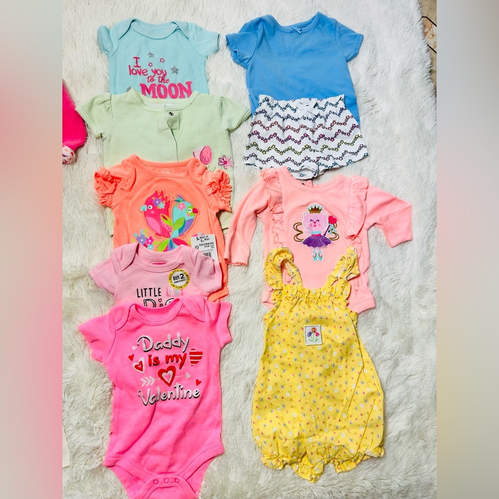Baby girls assorted clothing lot size 0-3 months - Picture 4 of 8